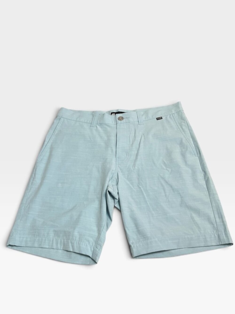 TravisMathew Golf Shorts Men's Size 33 Light Blue Slub Stretch Flat Front Casual